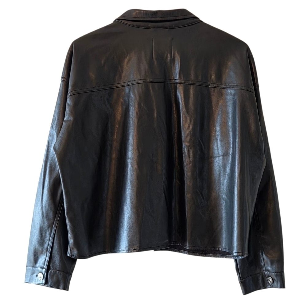 Zara Women's Faux Leather Oversize Cropped Button Down Shirt Black Size Large - Picture 6 of 12